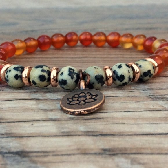 Lotus bracelet with Carnelian and Dalmatian Jasper, sacral chakra, healing - Picture 4 of 10